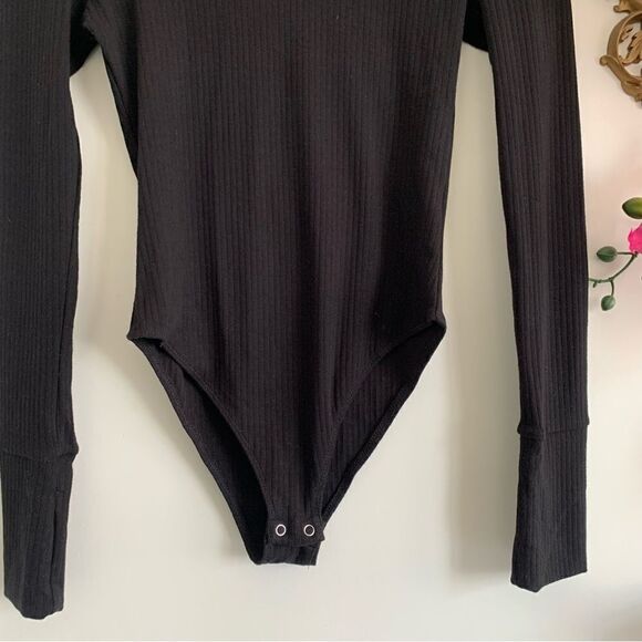 FOREVER 21 BLACK RIBBED BODYSUIT - Picture 9 of 10